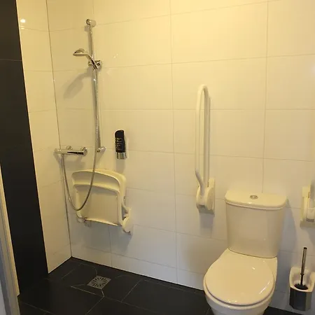 Hotel Restaurant Roerdalen 3*
