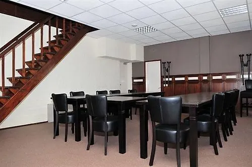 Отель Restaurant Roerdalen