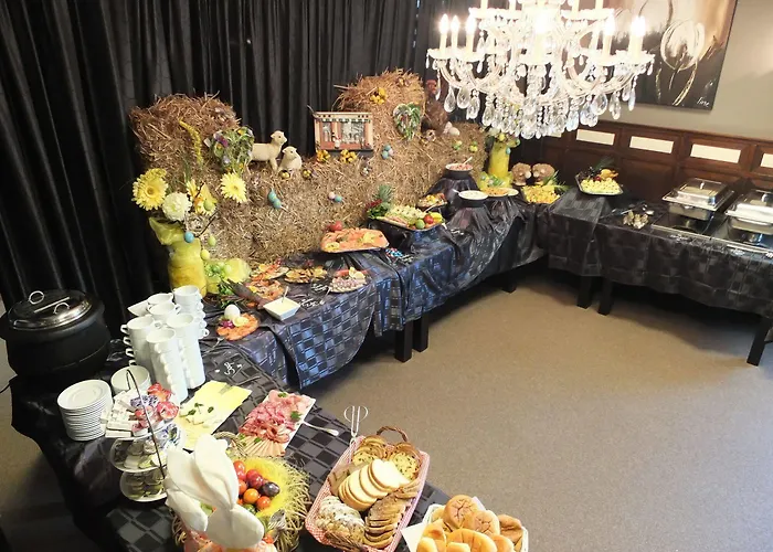 Отель Restaurant Roerdalen 3*