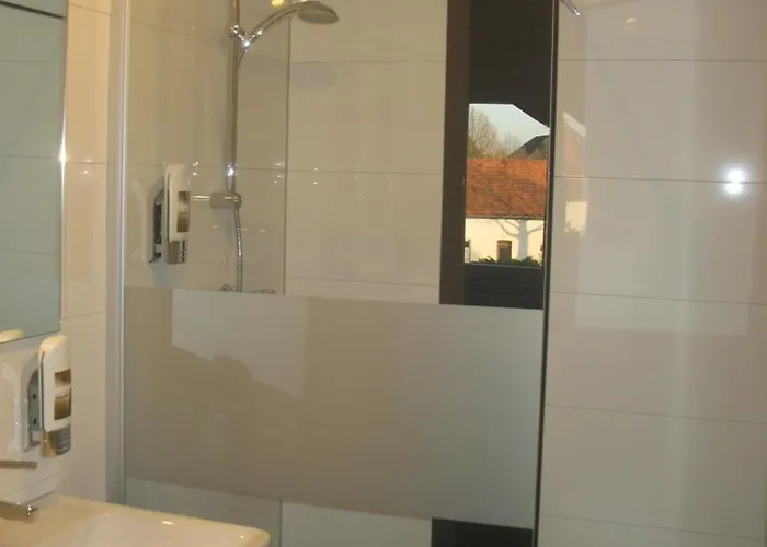 罗尔丹兰餐厅酒店 3*