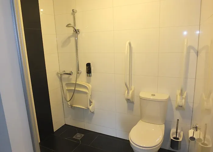 Hotel Restaurant Roerdalen 3*